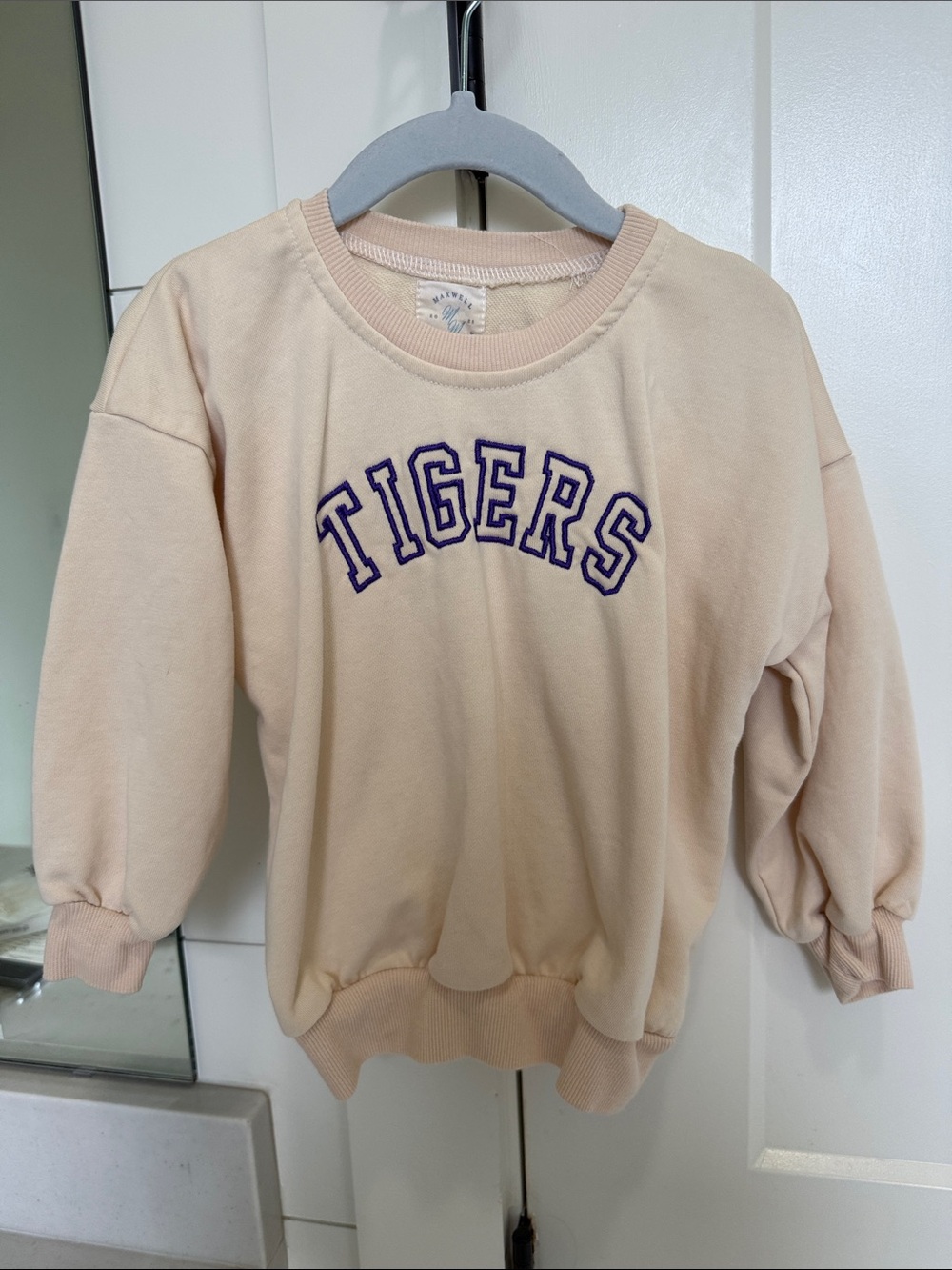 Tigers Crewneck Sweatshirt - Light Peach